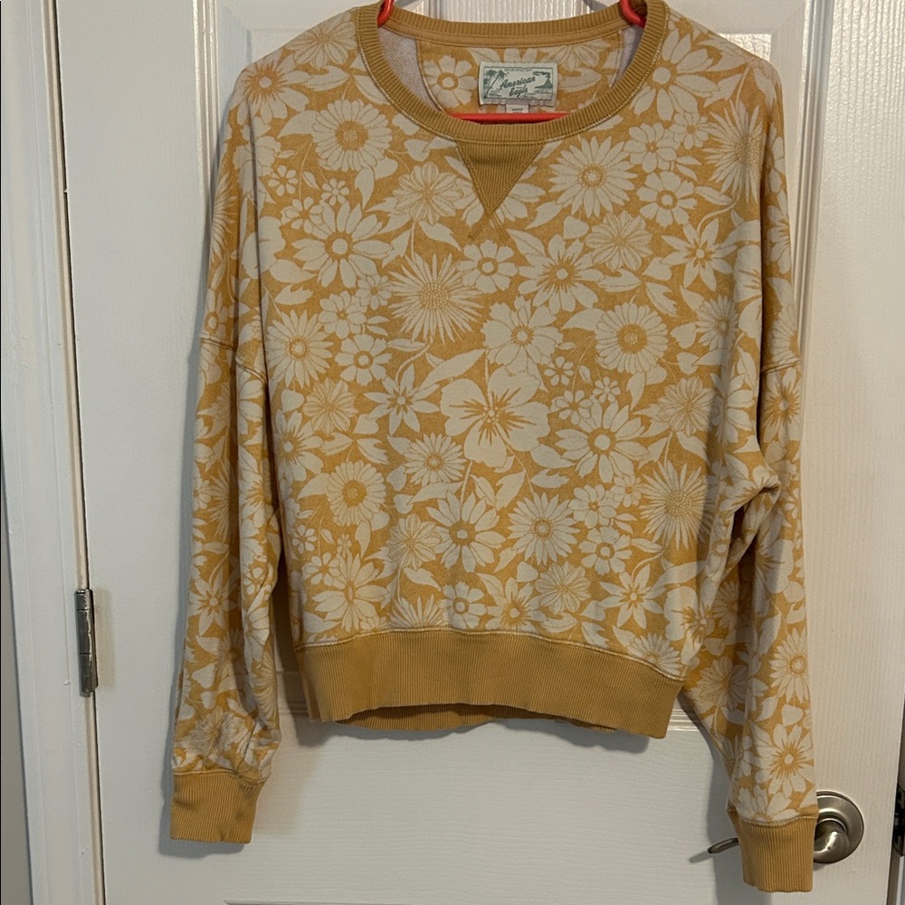 American Eagle Outfitters Yellow Floral Sweatshirt